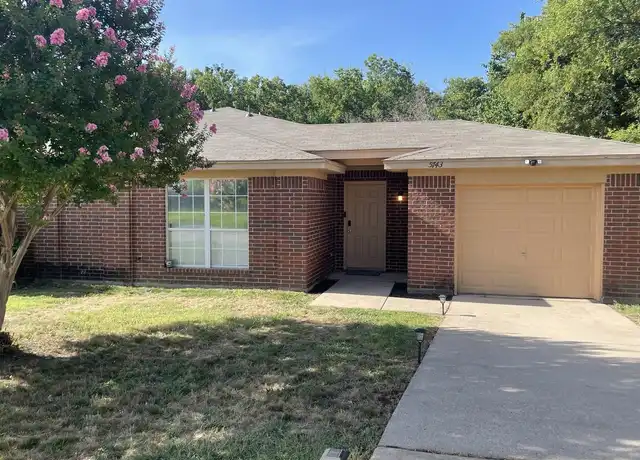 Property at 5743 Shadydell Dr, Fort Worth, TX, 76135, 3 beds, 2 baths, [object Object]
