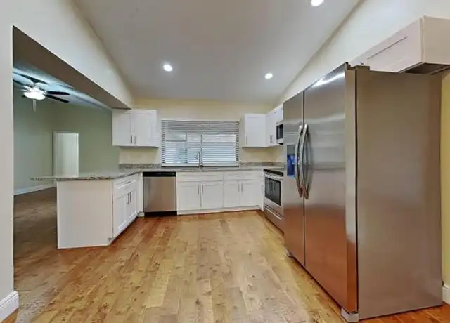 Property at 13598 Jonquil Pl, Wellington, FL, 33414, 4 beds, 2 baths, [object Object]