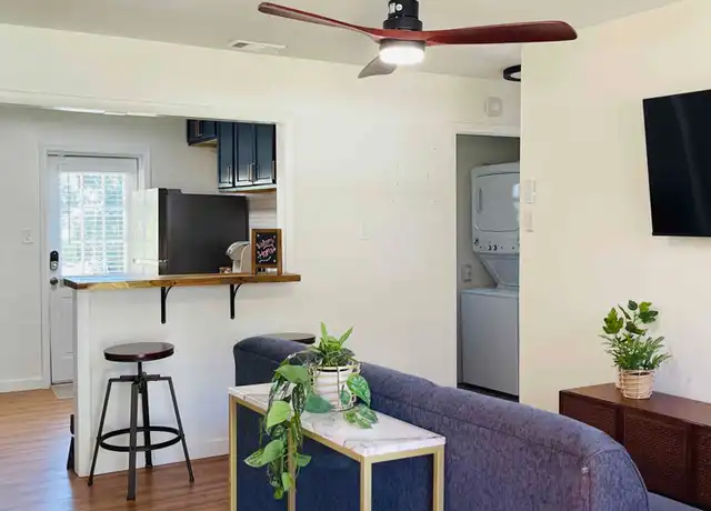 Property at 1453 Fisher Ln Unit 1453, Tallahassee, FL, 32301, 2 beds, 1 bath, [object Object]