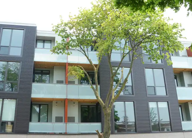 Property at 2310 N Oakland Ave Unit 311, Milwaukee, WI, 53211, 1 bed, 1 bath, [object Object]