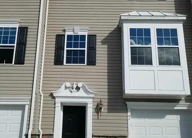 Property at 2102 E Oak Rd Unit N4, Vineland, NJ, 08361, 3 beds, 1.5 baths, [object Object]