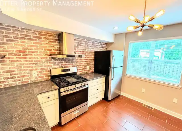 Property at 1618 W Diamond St, Philadelphia, PA, 19121, 4 beds, 2 baths, [object Object]