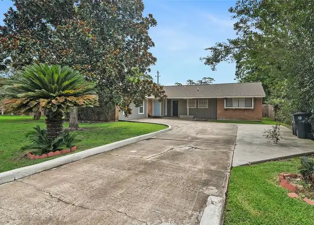 Property at 1622 Hollow Hook Rd, Houston, TX, 77080, 5 beds, 3 baths, [object Object]