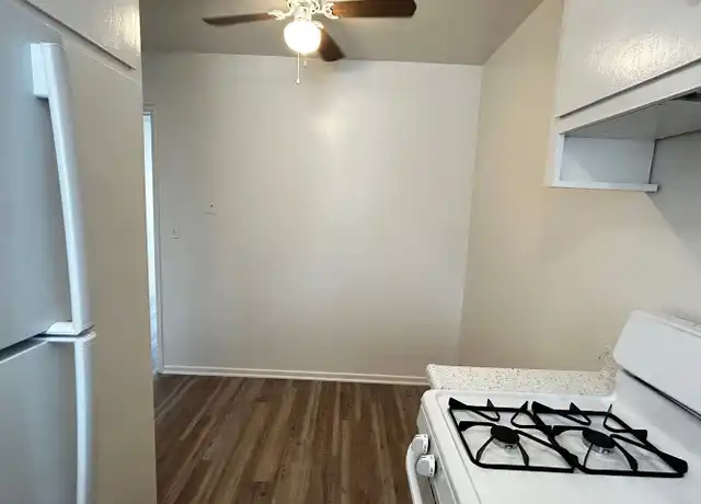 Property at 758 Newport Ave Unit 8, Long Beach, CA, 90804, 2 beds, 1 bath, [object Object]