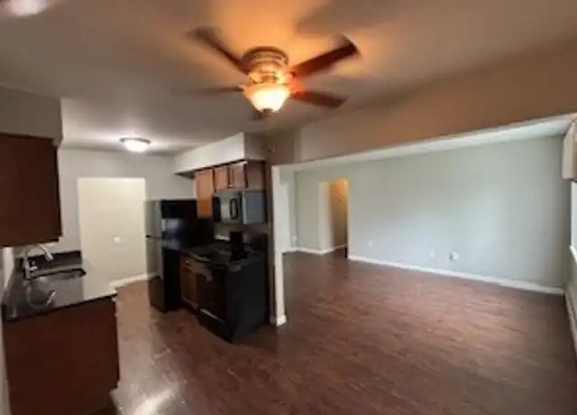 Property at 1 Valley Dr Unit 21-104, Mt Clemens, MI, 48043, 2 beds, 1 bath, [object Object]