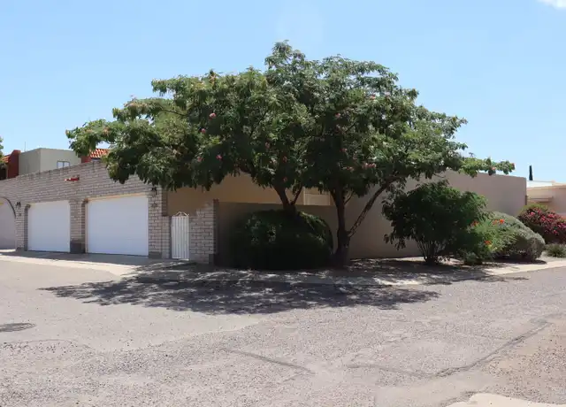 Property at 410 Magdalena Ct, Sierra Vista, AZ, 85635, 2 beds, 2 baths, [object Object]