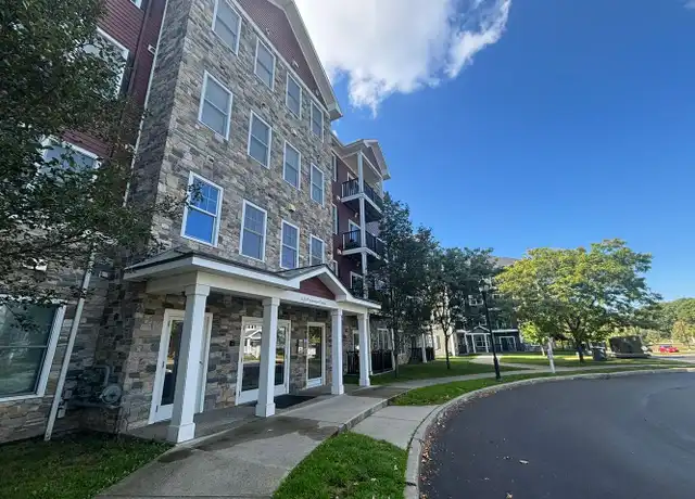 Property at 220 Perimeter Dr Unit 401, Colchester, VT, 05446, 2 beds, 2 baths, [object Object]