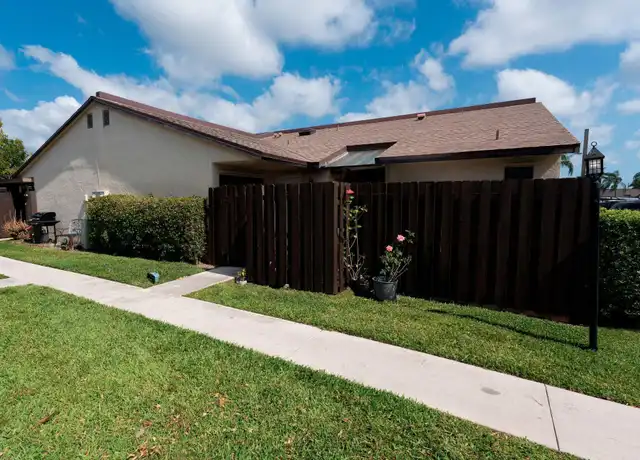 Property at 3504 Waterview Cir, Palm Springs, FL, 33461, 2 beds, 2 baths, [object Object]