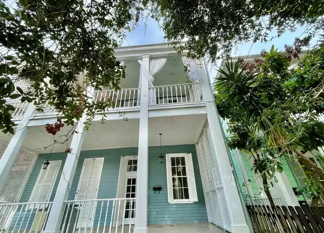 Property at 1415 Terpsichore St, New Orleans, LA, 70130, 3 beds, 1.5 baths, [object Object]