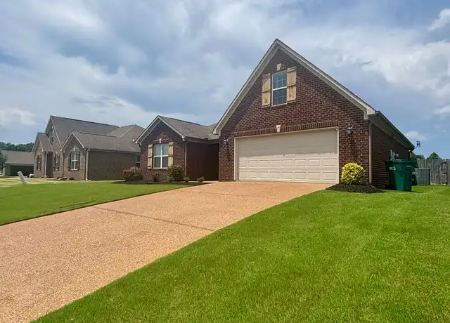Property at 65 Birch Hollow Ln, Jackson, TN, 38305, 3 beds, 2 baths, [object Object]