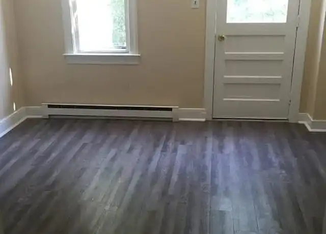 Property at 119 W Chapel Ave, Carlisle, PA, 17013, 2 beds, 1 bath, [object Object]