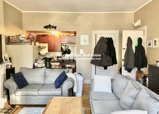 Property at 337 Beacon St Unit 601, Boston, MA, 02116, 1 bed, 1 bath, [object Object]