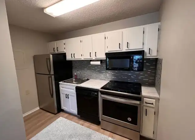 Property at 225 S Tropical Trl #206, Merritt Island, FL, 32952, 1 bed, 1 bath, [object Object]
