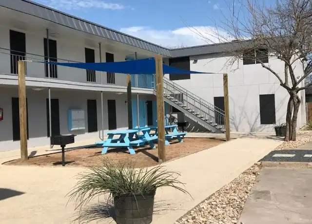Property at 7304 Twin Crest Dr Unit 201, Austin, TX, 78752, 2 beds, 1 bath, [object Object]