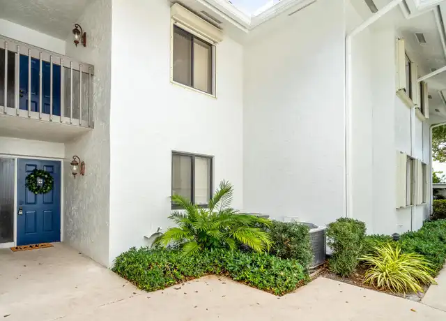 Property at 30 Pelican Pointe Dr #1020, Delray Beach, FL, 33483, 2 beds, 2 baths, [object Object]