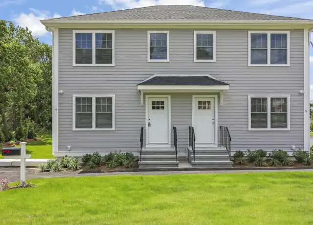 Property at 7 W Chapel St, Abington, MA, 02351, 2 beds, 1.5 baths, [object Object]