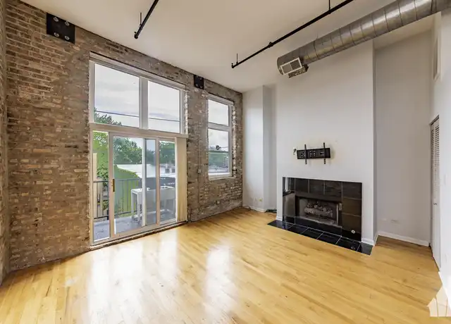 Property at 1907 N Milwaukee Ave Unit 003, Chicago, IL, 60647, 1 bed, 1 bath, [object Object]