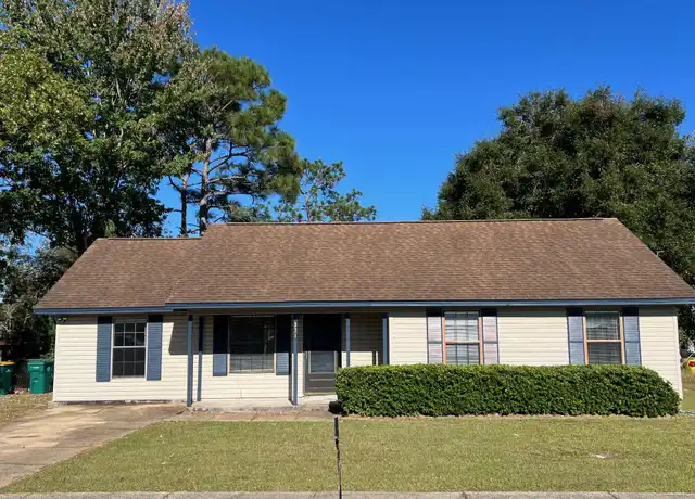 Property at 331 Hudson Dr, Crestview, FL, 32539, 4 beds, 2 baths, [object Object]