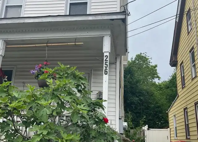 Property at 256 Walnut St, Bridgeton, NJ, 08302, 1 bed, 1 bath, [object Object]