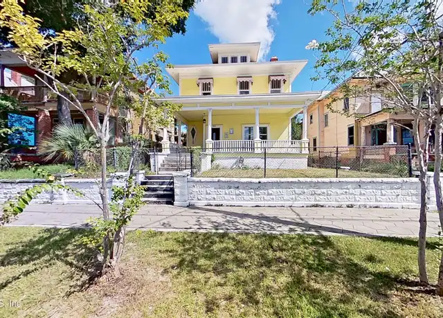 Property at 343 W 7th St, Jacksonville, FL, 32206, 4 beds, 2 baths, [object Object]