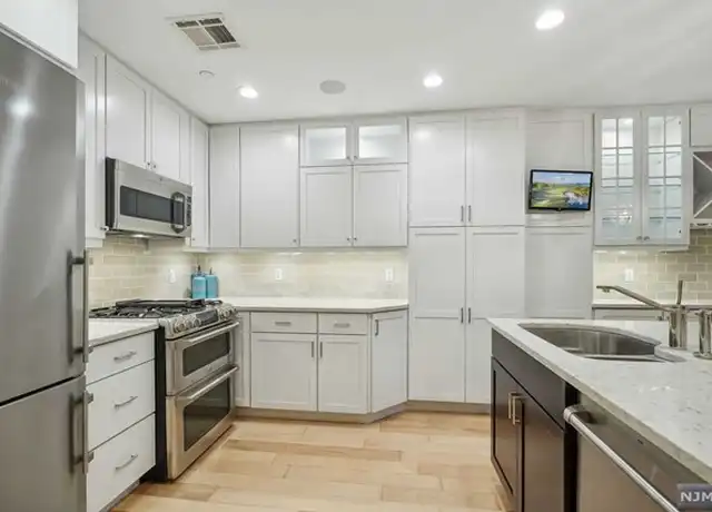 Property at 48 S Park St Unit 215, Montclair, NJ, 07042, 2 beds, 2 baths, [object Object]