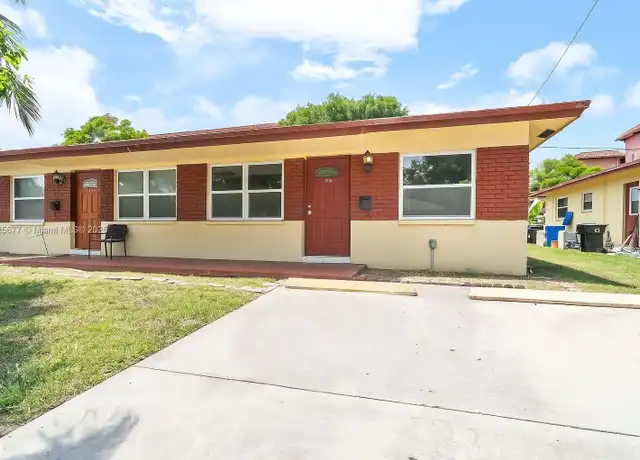 Property at 535 NW 18th St Unit B, Fort Lauderdale, FL, 33311, 2 beds, 1 bath, [object Object]