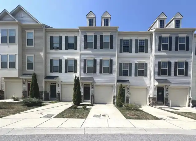 Property at 8141 Hollow Ct, Severn, MD, 21144, 2 beds, 3.5 baths, [object Object]