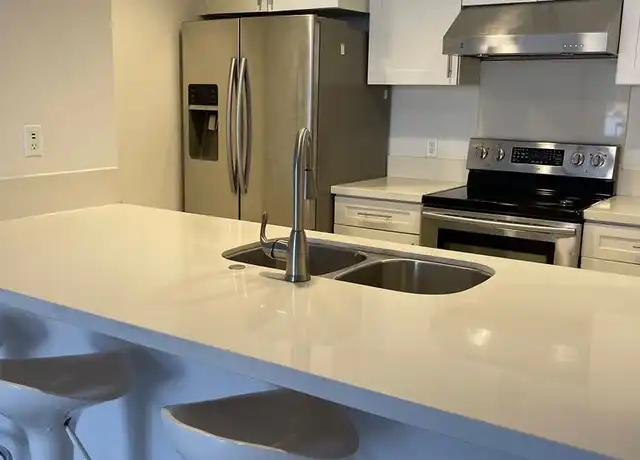 Property at 600 W 9th St #1103, Los Angeles, CA, 90015, 1 bed, 1.5 baths, [object Object]