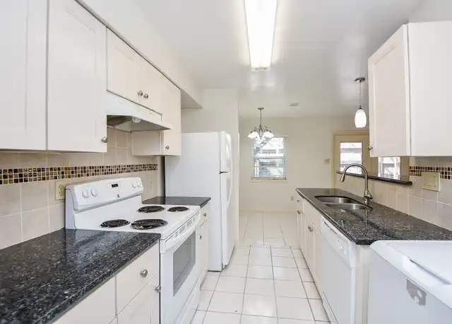 Property at 14535 Still Meadow Dr, Houston, TX, 77079, 3 beds, 2.5 baths, [object Object]