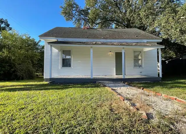 Property at 4 Stewart Ave, Greer, SC, 29650, 2 beds, 1 bath, [object Object]