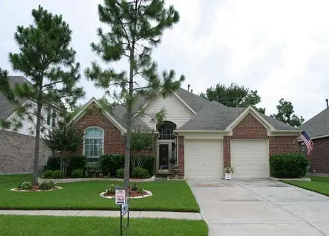Property at 4434 Grove Park Dr, League City, TX, 77573, 4 beds, 2 baths, [object Object]