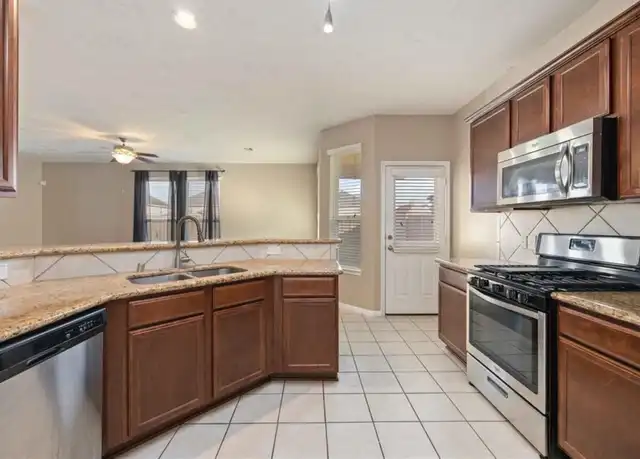 Property at 9011 Aurora Park Ln, Humble, TX, 77338, 3 beds, 2.5 baths, [object Object]