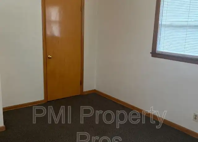Property at 3800 N 76th St Unit 6, Milwaukee, WI, 53222, 1 bed, 1 bath, [object Object]