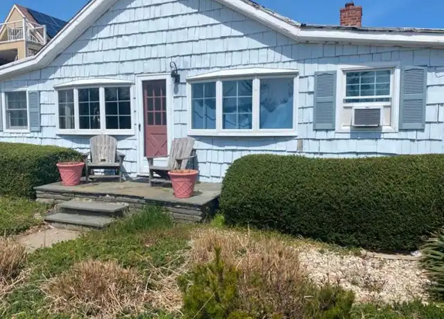 Property at 137 Cedarhurst Ave, Point Lookout, NY, 11569, 3 beds, 2 baths, [object Object]