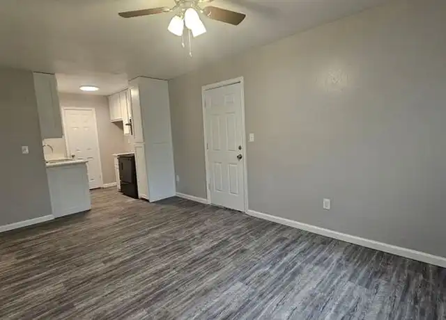 Property at 4320 Canyon Dr Unit a15, Amarillo, TX, 79109, 1 bed, 1 bath, [object Object]