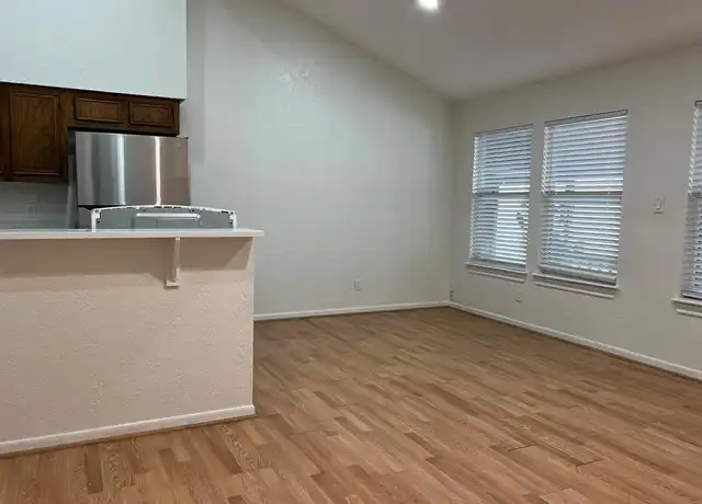 Property at 2305 55th St Unit 3, Galveston, TX, 77551, 2 beds, 1 bath, [object Object]