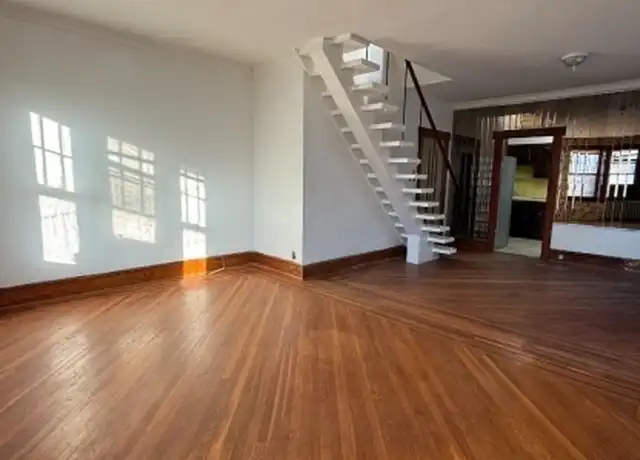 Property at 204 Columbia Ave Unit 4, Irvington, NJ, 07111, 2 beds, 1 bath, [object Object]