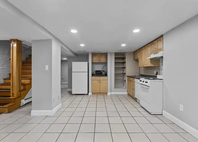 Property at 110 W 3rd St #1, South Boston, MA, 02127, 1 bed, 1 bath, [object Object]