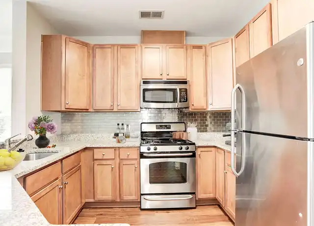 Property at The Tuscany Apartments - 260 Yoakum Pkwy, Alexandria, VA, 22304, 1-2 bed, 1-2 bath, [object Object]