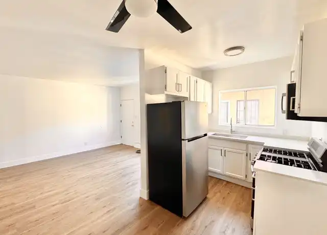 Property at 2718 Cochran Ave Unit 8, Los Angeles, CA, 90016, 1 bed, 1 bath, [object Object]
