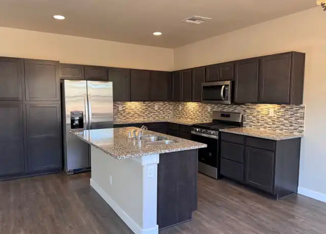 Property at 7274 Vista Serena Loop, Santa Fe, NM, 87507, 3 beds, 2.5 baths, [object Object]