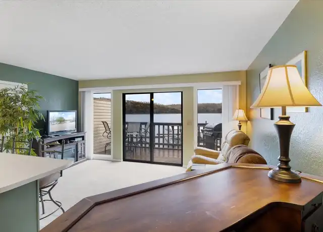 Property at 6620 Weston Point Dr #1, Osage Beach, MO, 65065, 1 bed, 1 bath, [object Object]