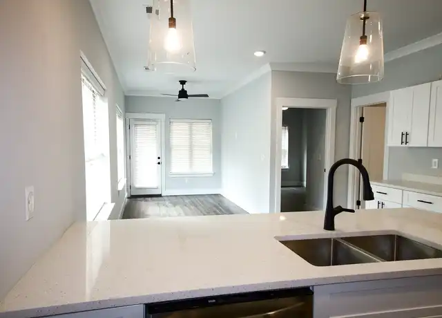 Property at Hayden Place Apartments IV - 225 Delawanna Ter, Chattanooga, TN, 37405, 1 bed, 1 bath, [object Object]