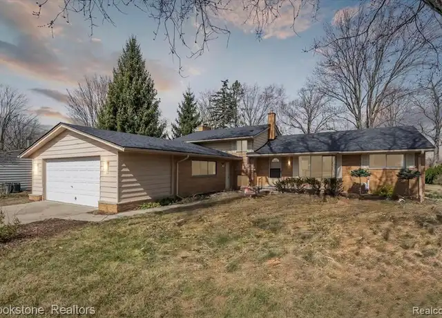 Property at 711 Sylvanwood Dr, Troy, MI, 48085, 4 beds, 2.5 baths, [object Object]