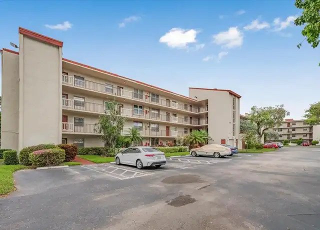 Property at 25 Abbey Ln #301, Delray Beach, FL, 33446, 2 beds, 2 baths, [object Object]