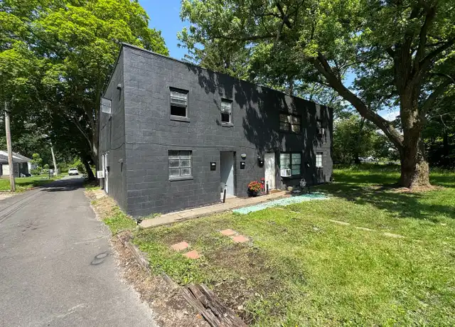 Property at 173 Gordon Pl Unit 173 1/2, Mansfield, OH, 44902, 1 bed, 1 bath, [object Object]