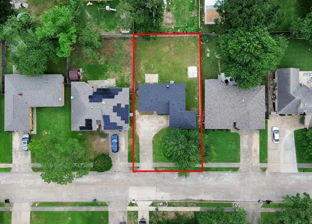 Property at 2614 Village Circle Dr, Katy, TX, 77493, 3 beds, 2 baths, [object Object]