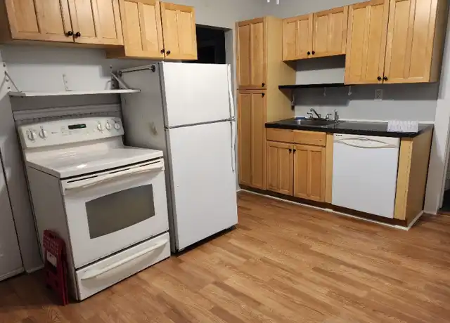 Property at 51 Irving St, Bristol, CT, 06010, 1 bed, 1 bath, [object Object]