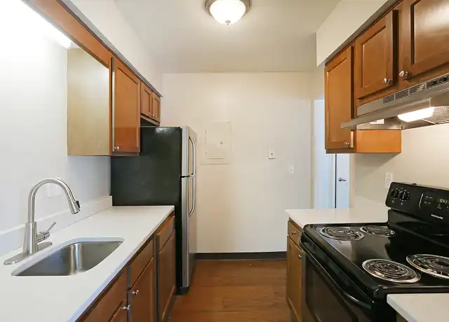 Property at Richland Hills - 5800 Maudina Ave, Nashville, TN, 37209, 1 bed, 1 bath, [object Object]