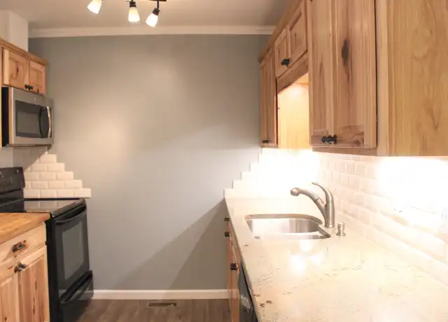 Property at 380 Paradise Cir Unit C8, Woodland Park, CO, 80863, 1 bed, 1 bath, [object Object]
